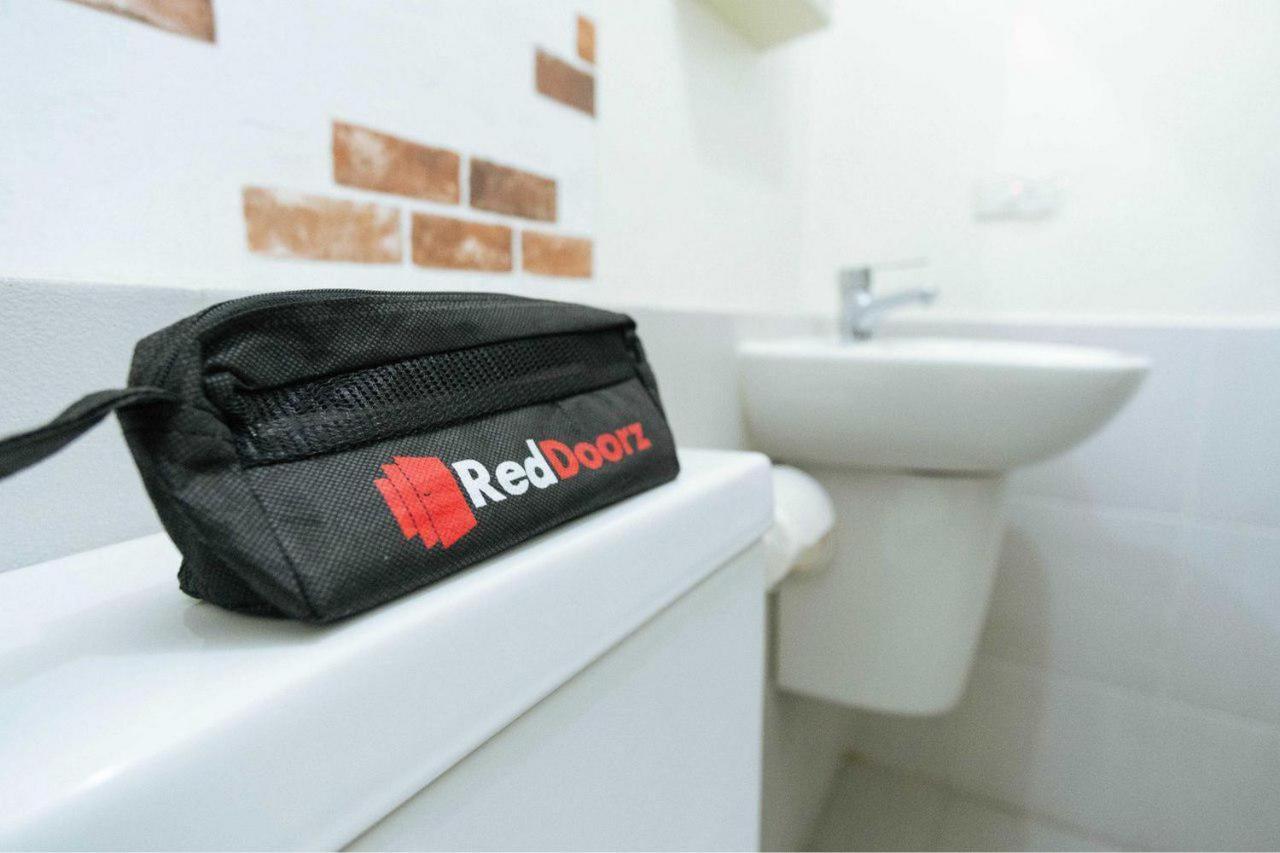 Reddoorz Syariah Near Rs Harapan Bunda Banda Aceh Hotel Geutieue Eksteriør billede